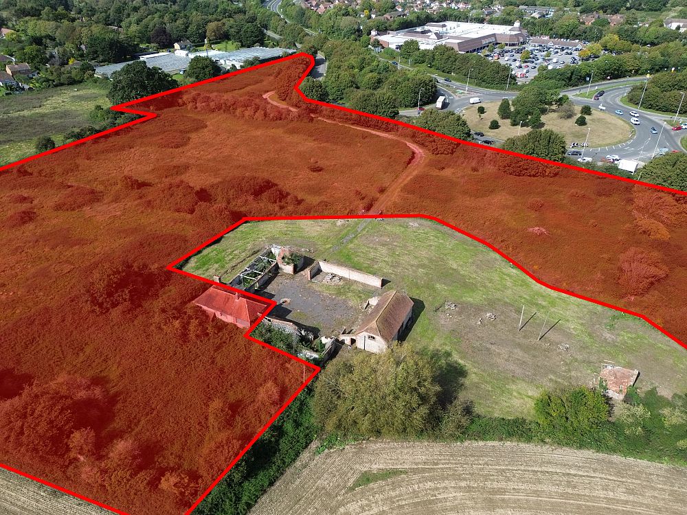 Land at Lawrence Farm, Fishbourne Road, Chichester PO20 7PE